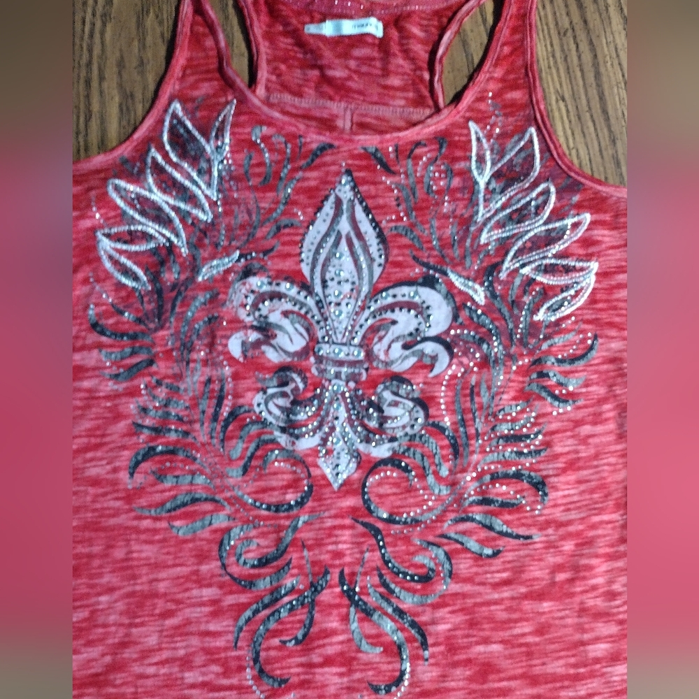 Red Embellished Tank Top - Picture 7 of 12